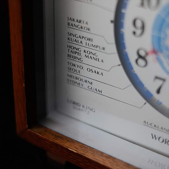 LORD KING WORLD TIME Table Clock