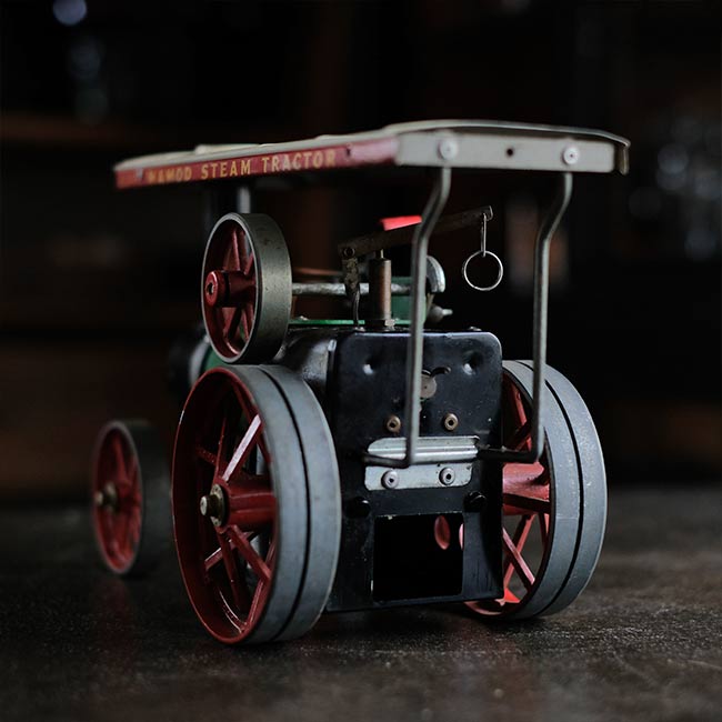 MAMOD Steam Tractor