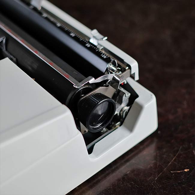 MARUZEN 200 typewriter