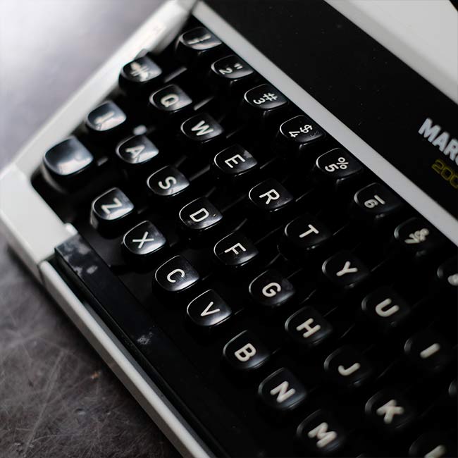 MARUZEN 200 typewriter