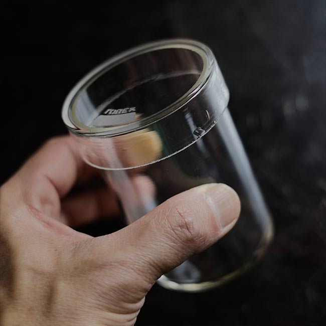 Glass canister