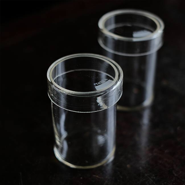 Glass canister
