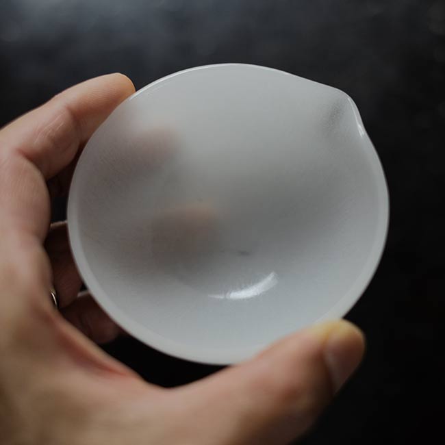 Milk glass evaporating dish