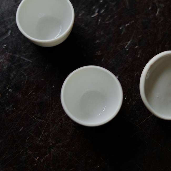 Porcelain mini crucible