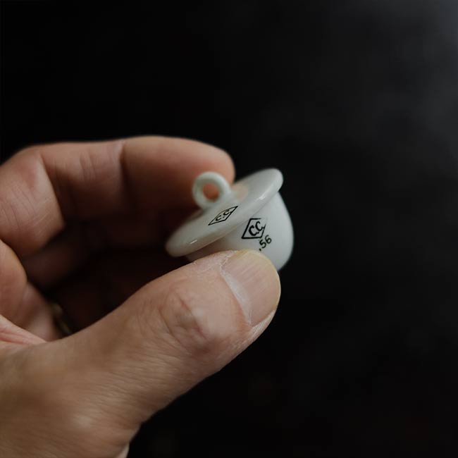 Porcelain mini crucible