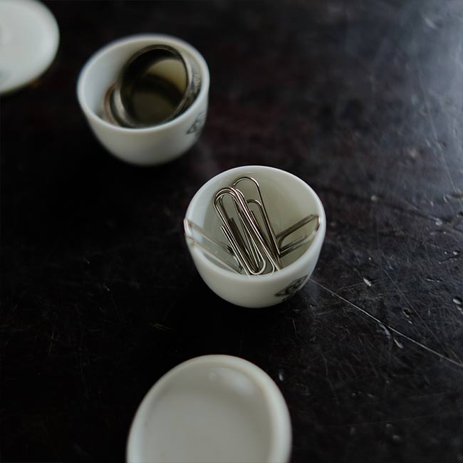 Porcelain mini crucible