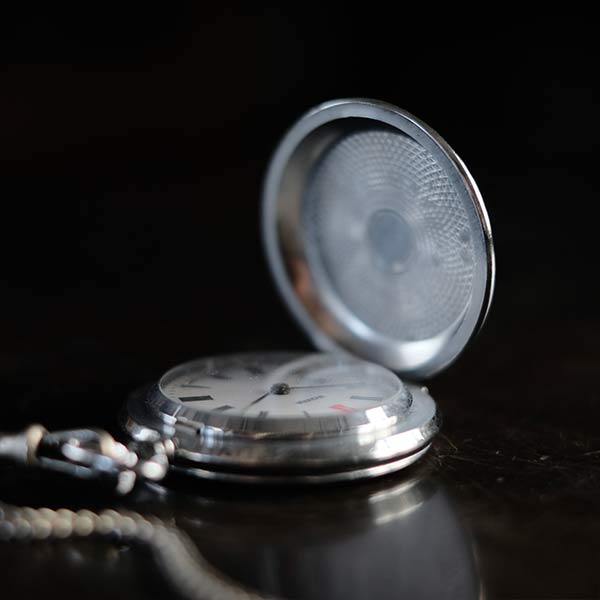 MOLNIJA pocket watch