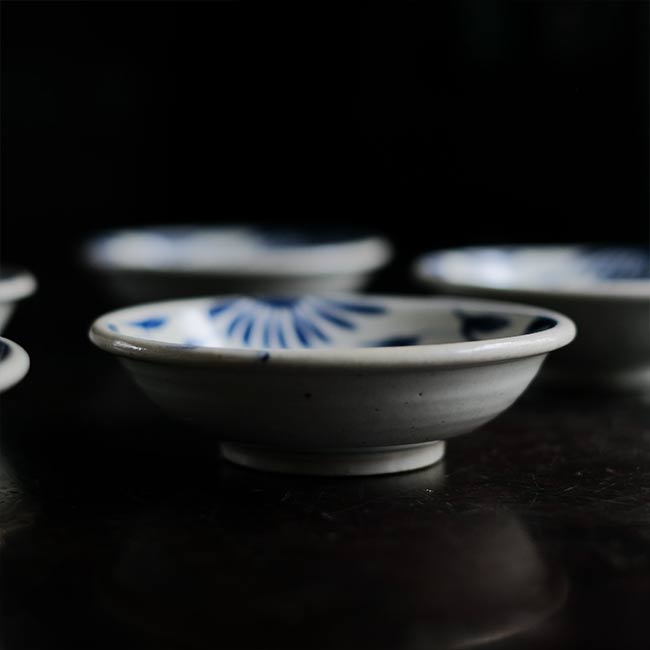 Chrysanthemum design namasu (deep dish)