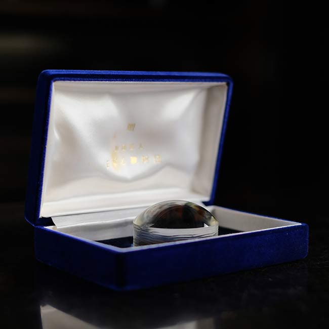 Japan Heart Foundation Tabletop Magnifying Glass