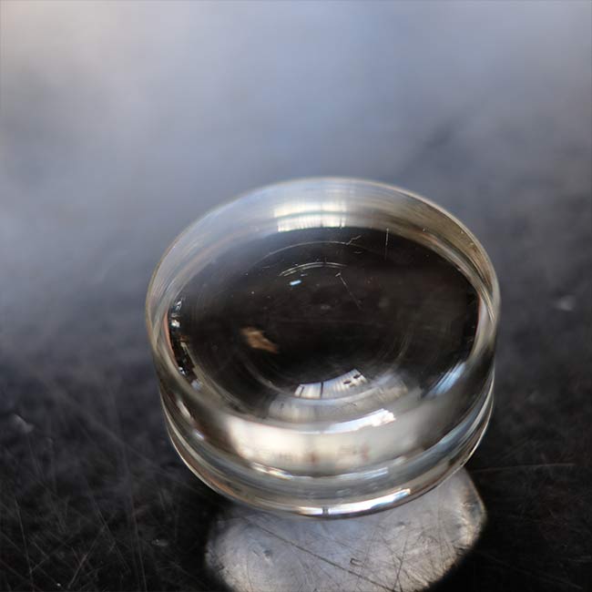 Japan Heart Foundation Tabletop Magnifying Glass