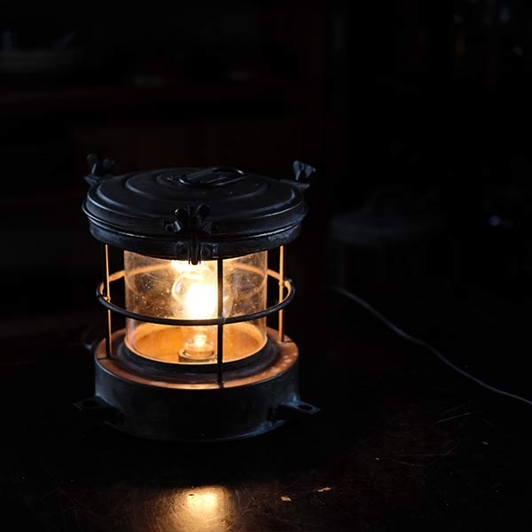 日本船燈の船舶照明 マリンランプ