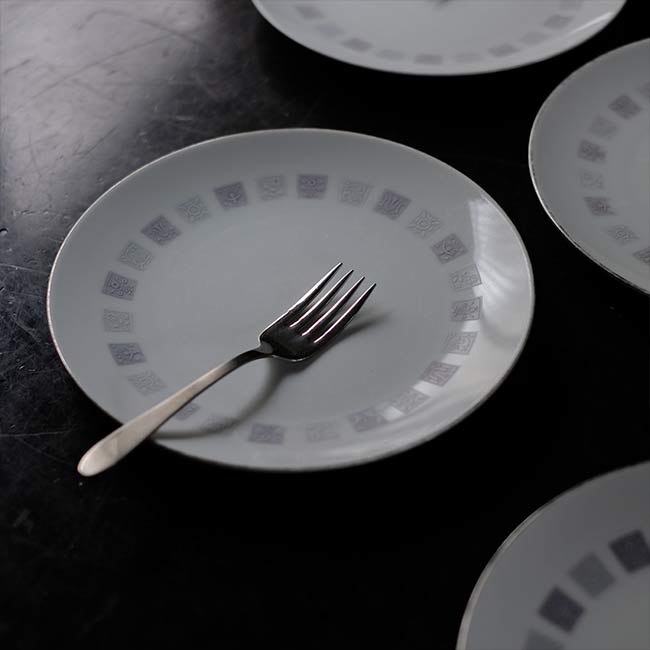 Noritake Medium Plate φ21cm