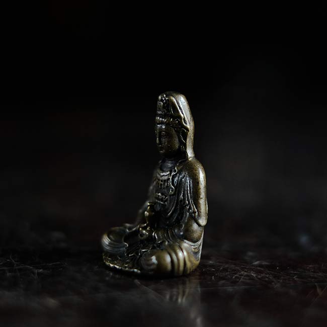 Kannon Bodhisattva Small Buddha