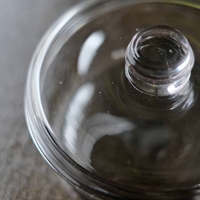 Blown glass container