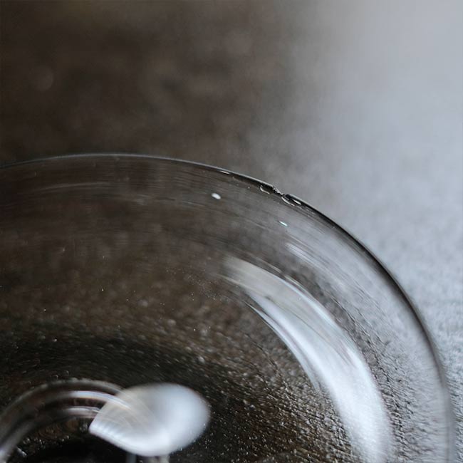 Blown glass container