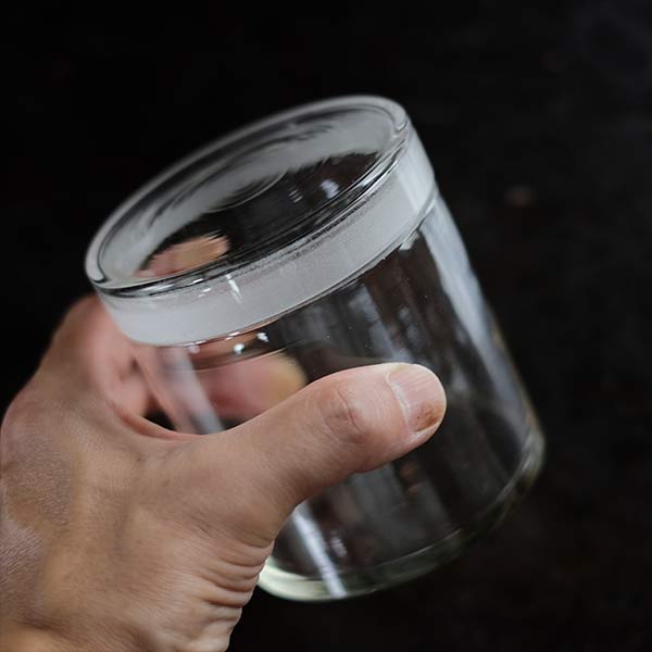 Glass container (deadstock)