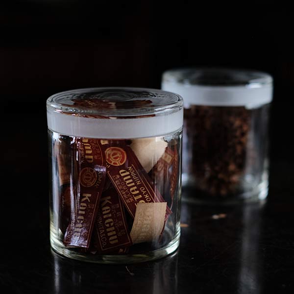 Glass container (deadstock)