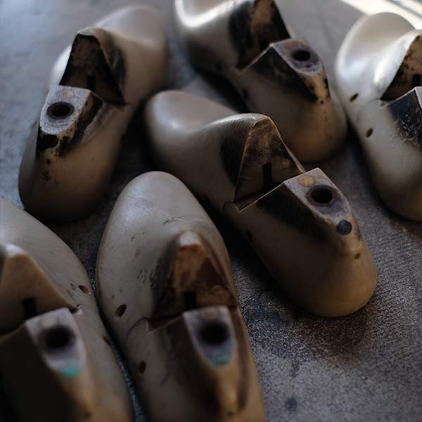Resin shoe lasts
