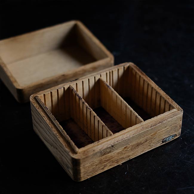 Stamp storage case