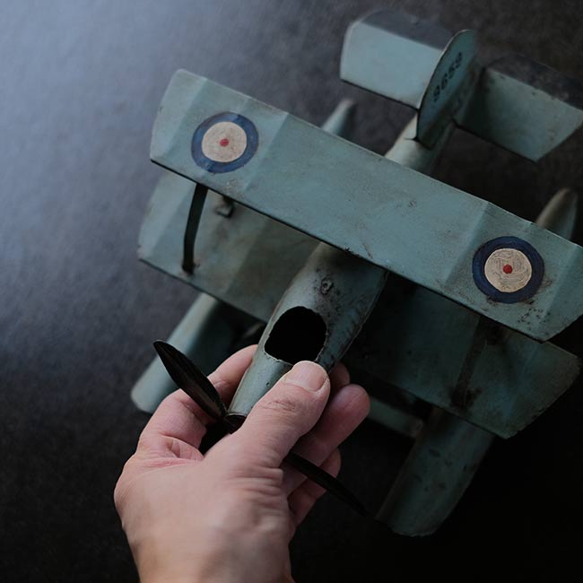 少しサビた飛行機