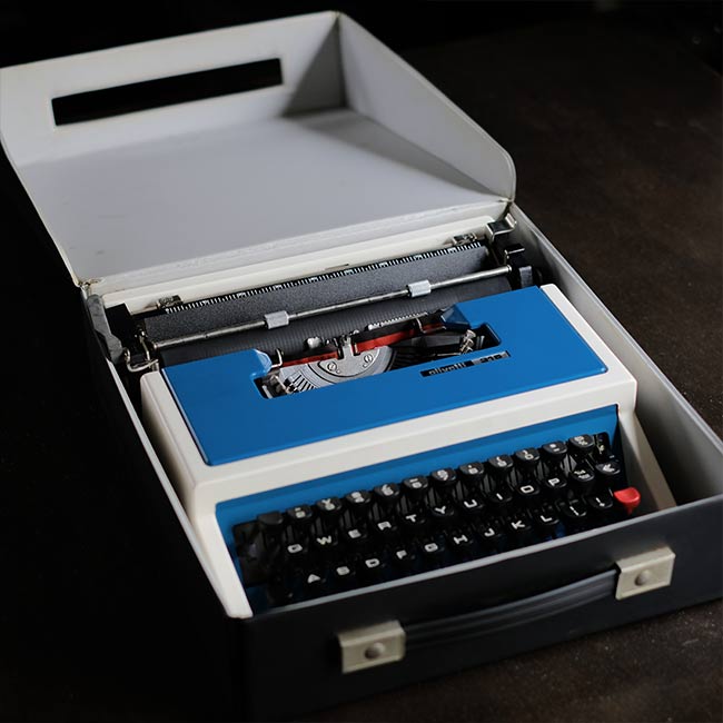 OLIVETTI 315 タイプライター