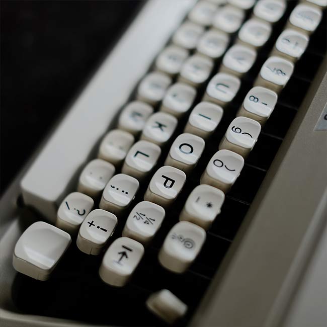 OLIVETTI Lettera 25 typewriter ink ribbon replaced