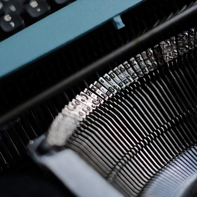 OLIVETTI Lettera 32 typewriter with ink ribbon replaced