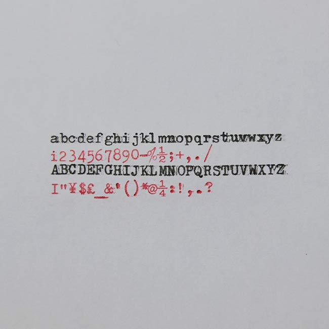 OLIVETTI Lettera 32 typewriter with ink ribbon replaced