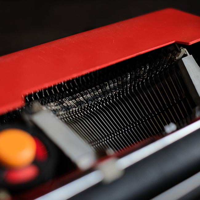 OLIVETTI Valentine S タイプライター インクリボン交換済み 訳あり