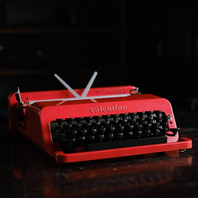 OLIVETTI Valentine S typewriter ink ribbon replaced