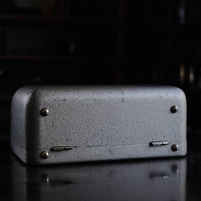 OLYMPIA De Luxe SM3 typewriter ink ribbon replaced