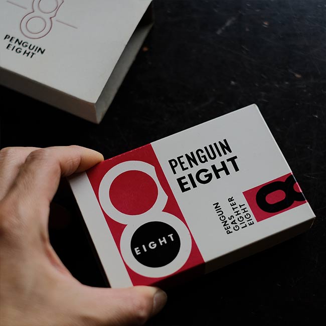 PENGUIN EIGHT gas lighter