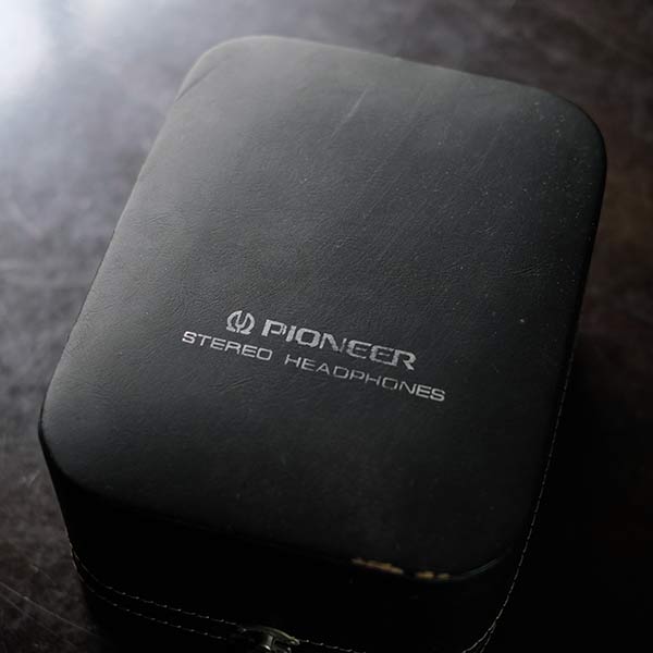 PIONEER Stereo Headphones