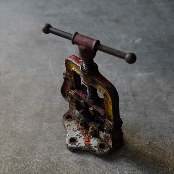 Pipe vise