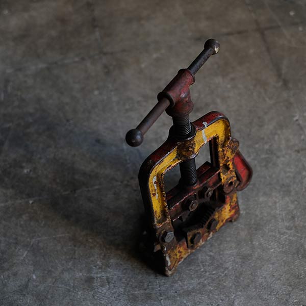 Pipe vise