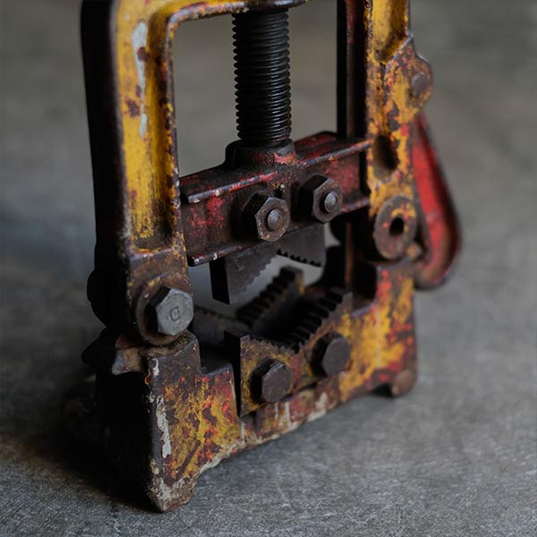 Pipe vise