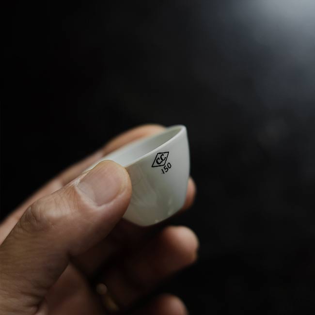 Porcelain mini crucible