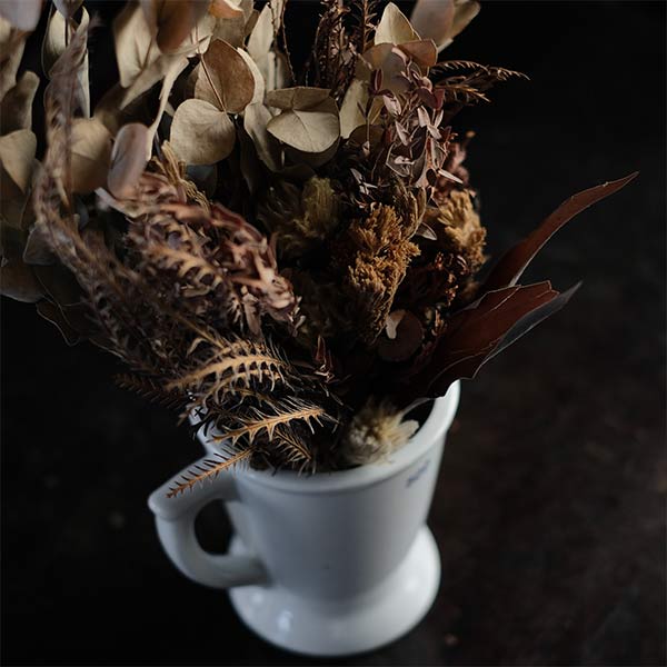 White porcelain measuring cup