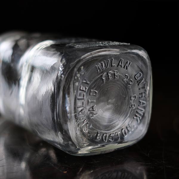 Queen Mason Jar