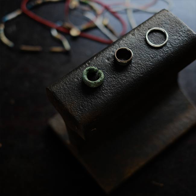 錆びた金床(アンビル)