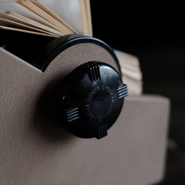 ROLODEX 回転式カードホルダー