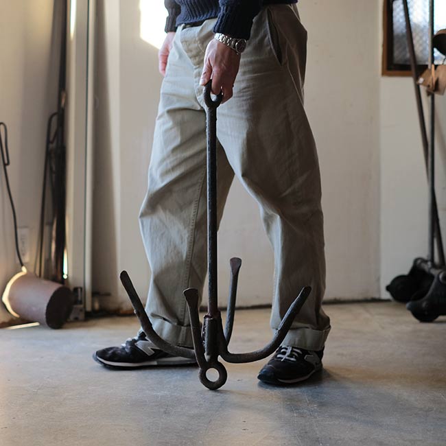 サビた錨(いかり)