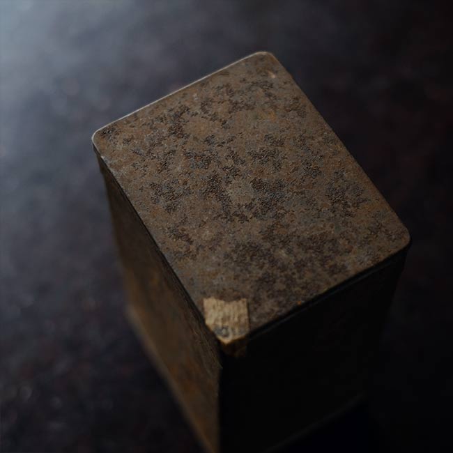 Rusty can