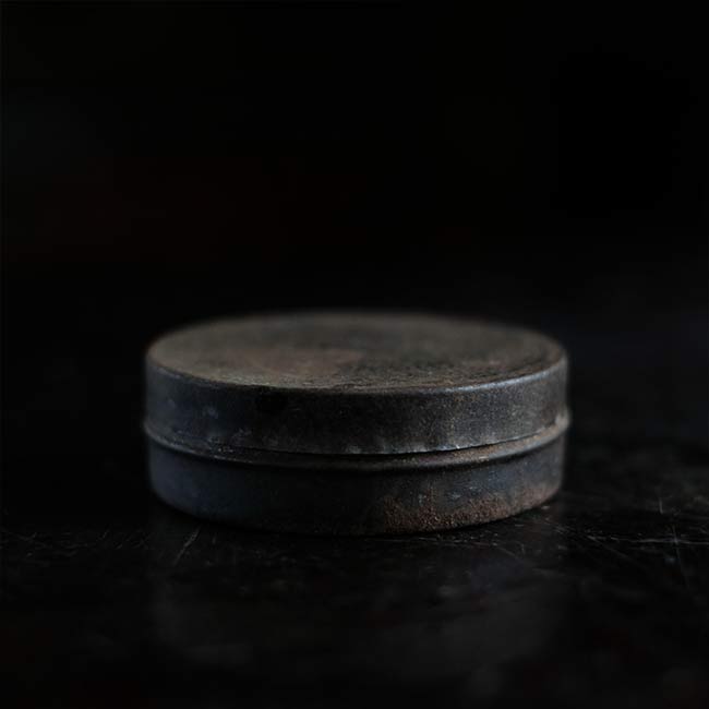 Rusty can
