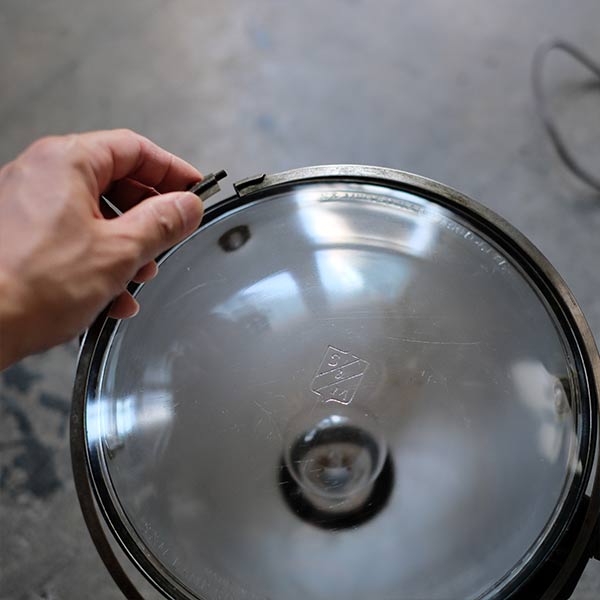 S&M Lamp Co. Spotlight