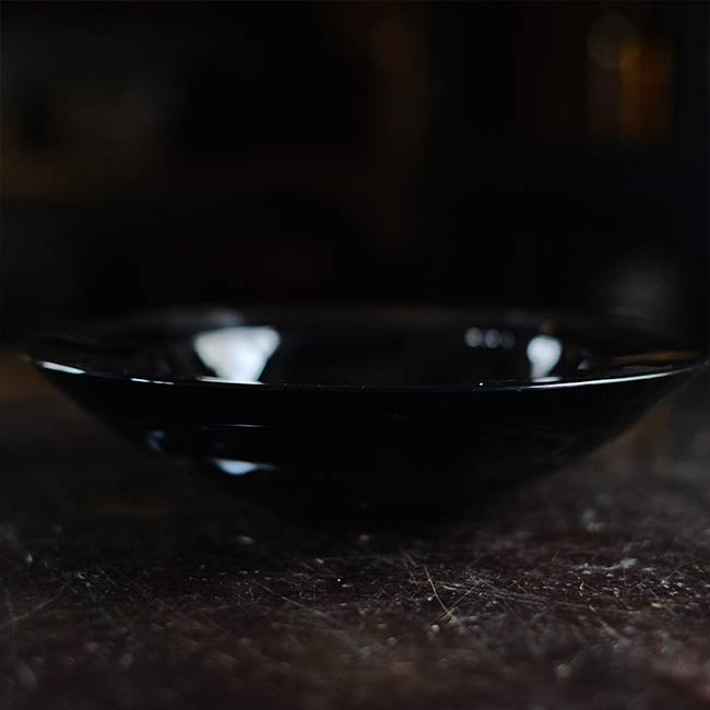 Glass ashtray