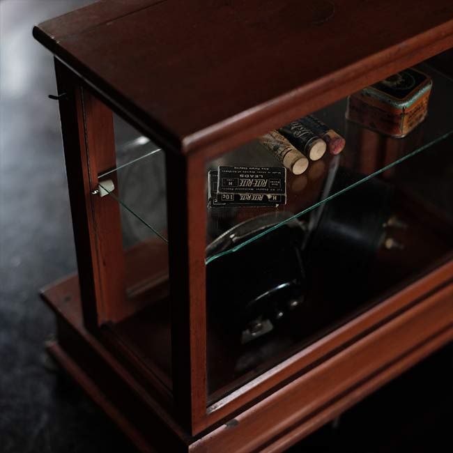 Glass case for scales