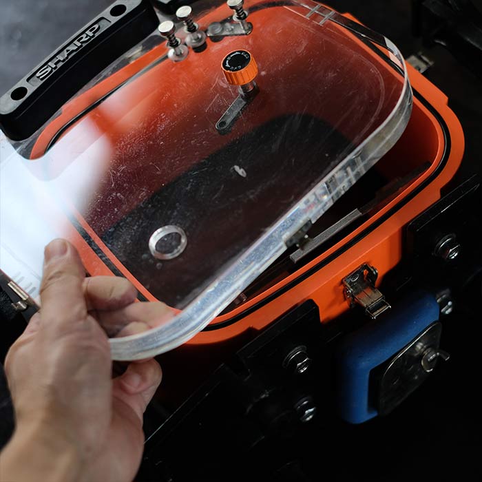 Waterproof case for underwater photography
