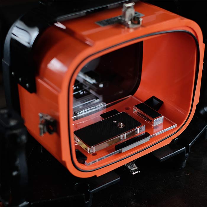 Waterproof case for underwater photography
