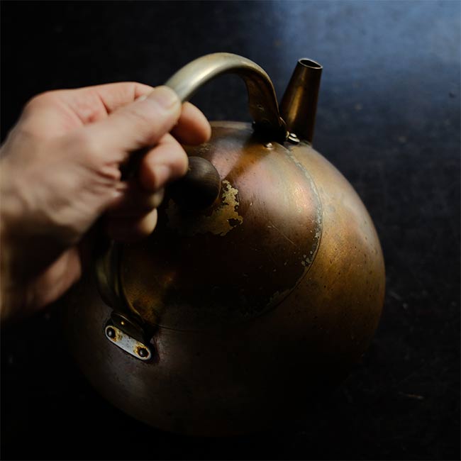 銅のケトル
